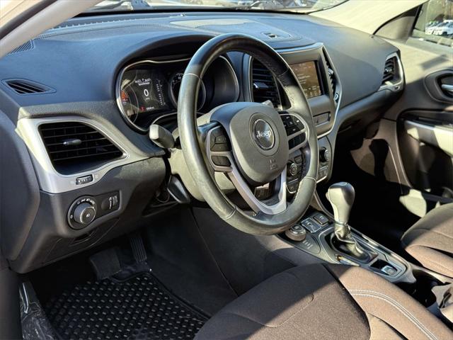 2020 Jeep Cherokee Upland 4X4 2020 Jeep Cherokee Upland 4X4