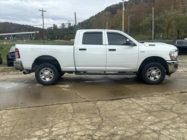 2022 RAM 2500 Tradesman Crew Cab 4x4 64 Box