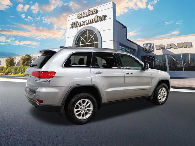 2019 Jeep Grand Cherokee Laredo E 4x4 2019 Jeep Grand Cherokee Laredo E 4x4