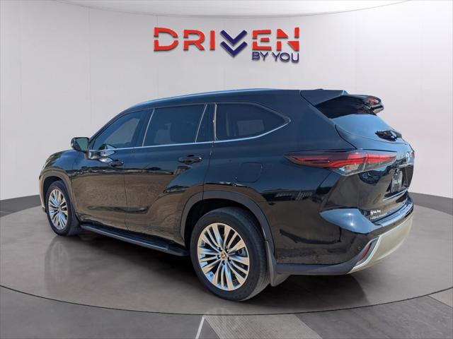 2024 Toyota Highlander Platinum 2024 Toyota Highlander Platinum