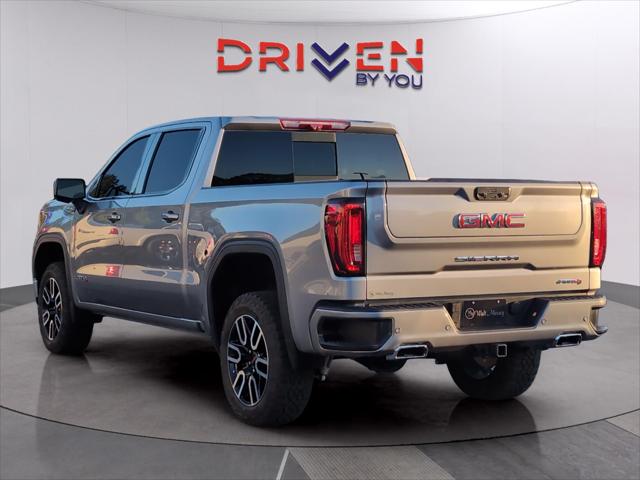 2025 GMC Sierra 1500 4WD Crew Cab Short Box AT4