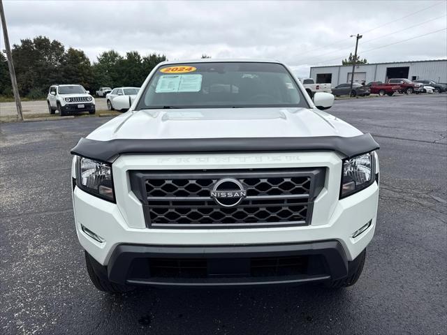 2024 Nissan Frontier Crew Cab SV 4x2