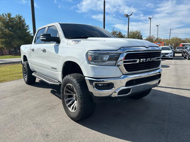 2019 RAM 1500 Big Horn/Lone Star Crew Cab 4x4 57 Box 2019 RAM 1500 Big Horn/Lone Star Crew Cab 4x4 57 Box