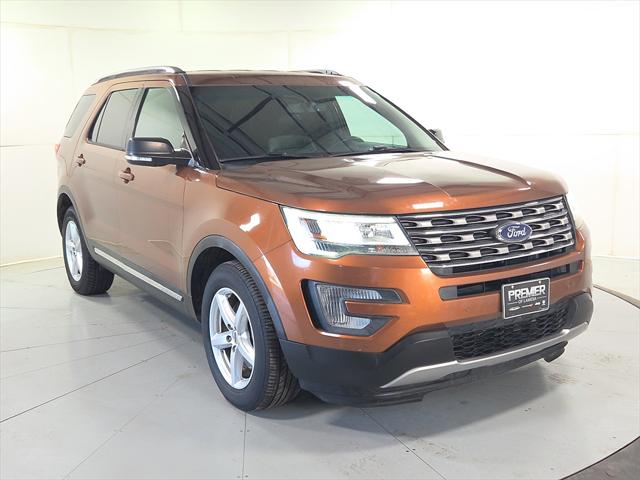 2017 Ford Explorer XLT 2017 Ford Explorer XLT