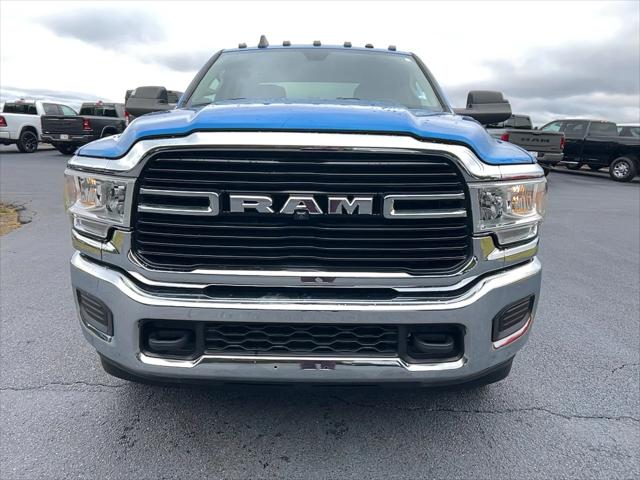 2020 RAM 3500 Tradesman Crew Cab 4x4 8 Box 2020 RAM 3500 Tradesman Crew Cab 4x4 8 Box