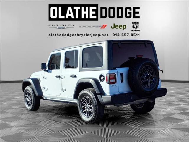 2025 Jeep Wrangler 4-Door Summit 4x4
