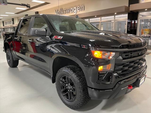 2022 Chevrolet Silverado 1500 4WD Crew Cab Short Bed Custom Trail Boss