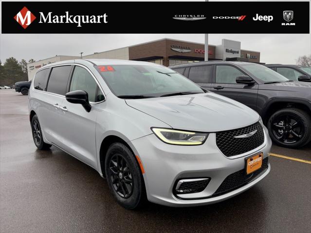 2024 Chrysler Pacifica Touring L 2024 Chrysler Pacifica Touring L