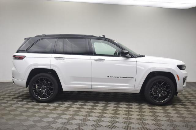 2025 Jeep Grand Cherokee GRAND CHEROKEE SUMMIT RESERVE 4X4 2025 Jeep Grand Cherokee GRAND CHEROKEE SUMMIT RESERVE 4X4
