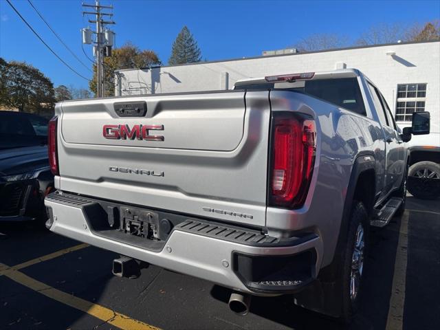 2021 GMC Sierra 2500HD 4WD Crew Cab Standard Bed Denali