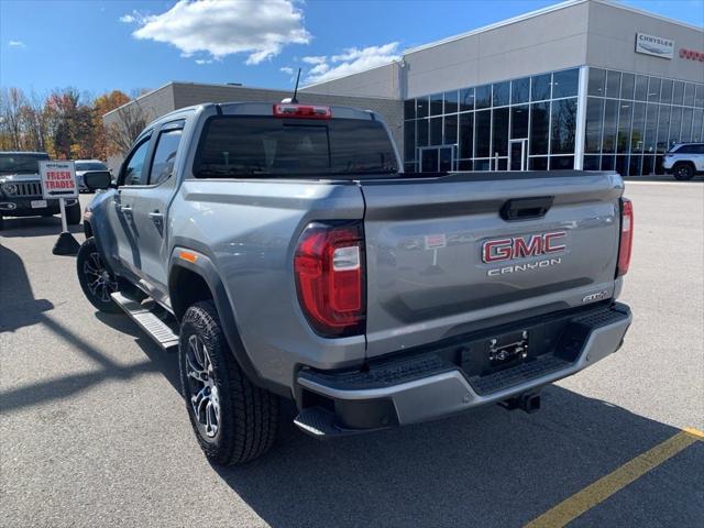 2025 GMC Canyon 4WD AT4
