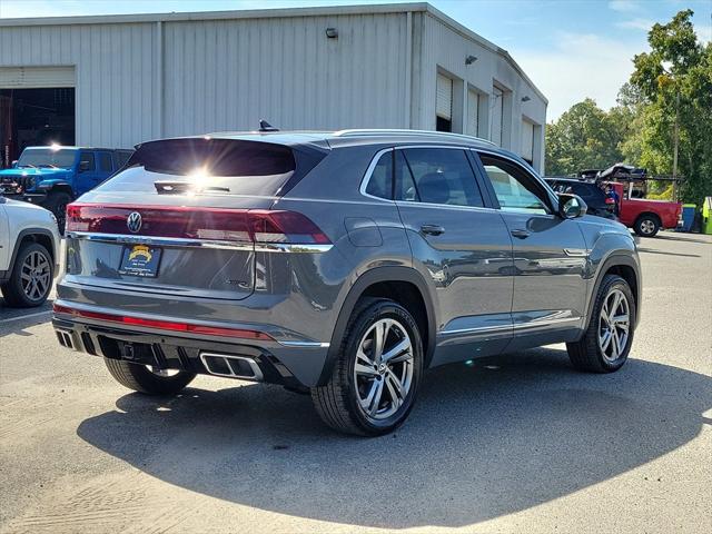 2024 Volkswagen Atlas Cross Sport 2.0T SEL R-Line 2024 Volkswagen Atlas Cross Sport 2.0T SEL R-Line