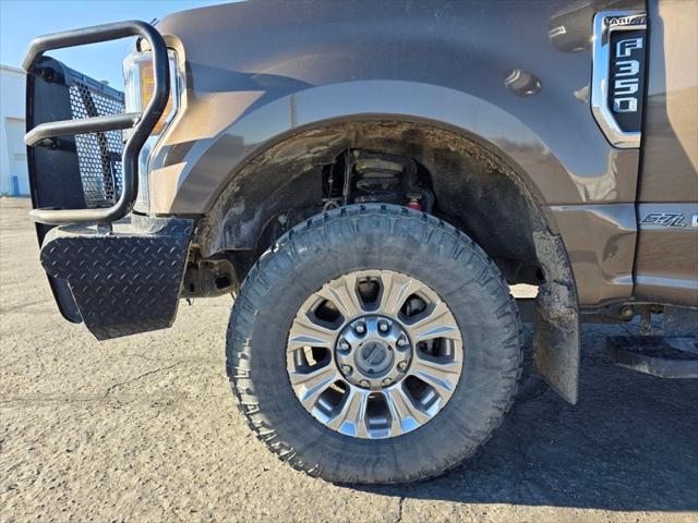 2017 Ford F-350 LARIAT 2017 Ford F-350 LARIAT