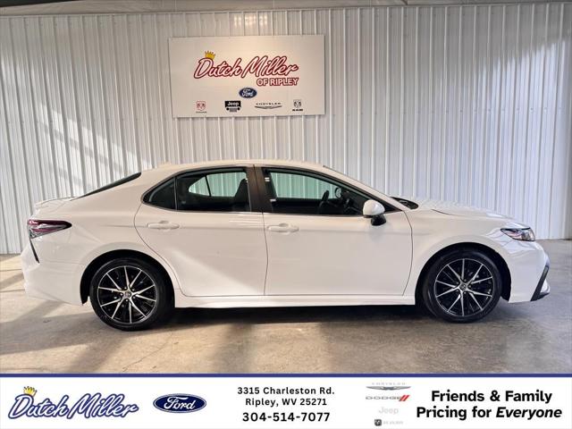 2024 Toyota Camry SE 2024 Toyota Camry SE