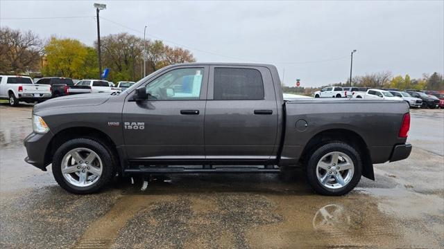 2018 RAM 1500 Express Crew Cab 4x4 57 Box 2018 RAM 1500 Express Crew Cab 4x4 57 Box