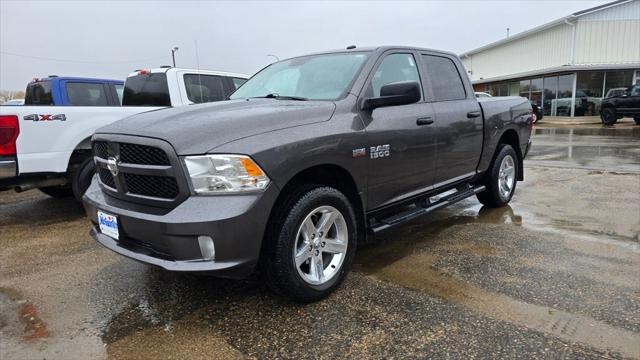 2018 RAM 1500 Express Crew Cab 4x4 57 Box 2018 RAM 1500 Express Crew Cab 4x4 57 Box