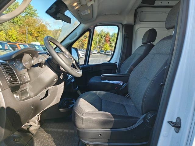 2023 RAM ProMaster 2500 Cargo Van High Roof 136 WB 2023 RAM ProMaster 2500 Cargo Van High Roof 136 WB