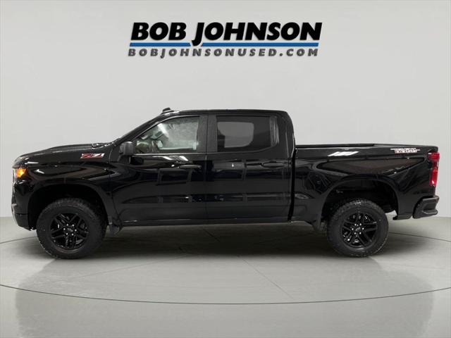 2022 Chevrolet Silverado 1500 4WD Crew Cab Short Bed Custom Trail Boss