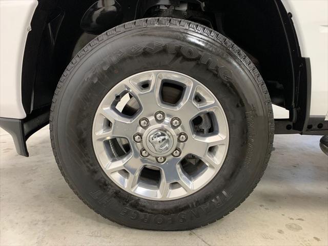 2024 RAM 3500 Laramie Crew Cab 4x4 8 Box 2024 RAM 3500 Laramie Crew Cab 4x4 8 Box