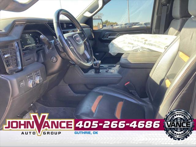 2023 GMC Sierra 1500 4WD Crew Cab Short Box AT4 2023 GMC Sierra 1500 4WD Crew Cab Short Box AT4