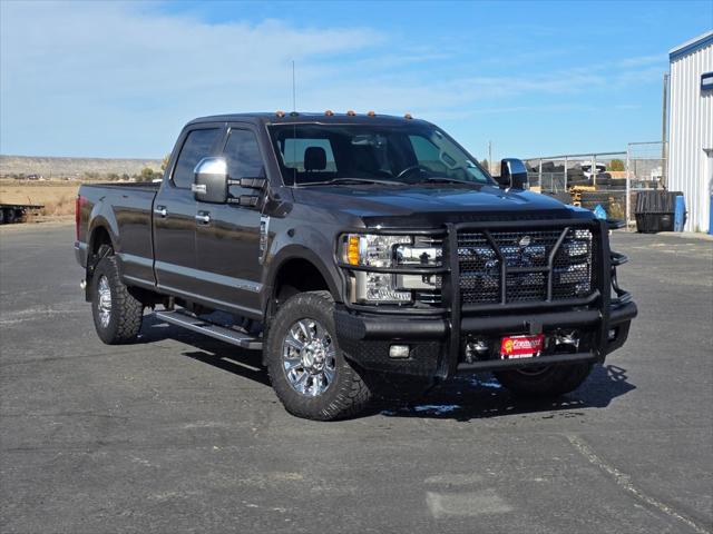 2017 Ford F-350 LARIAT 2017 Ford F-350 LARIAT