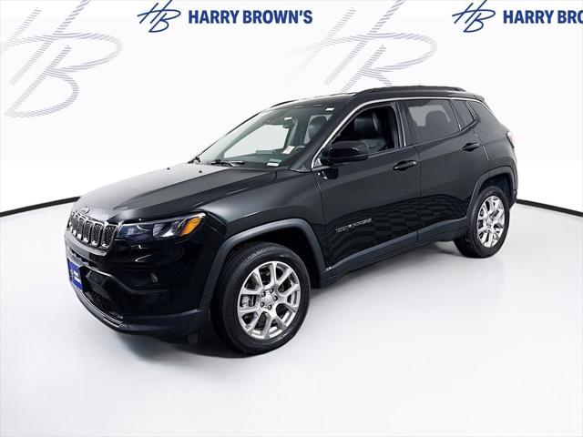 2023 Jeep Compass Latitude Lux FWD