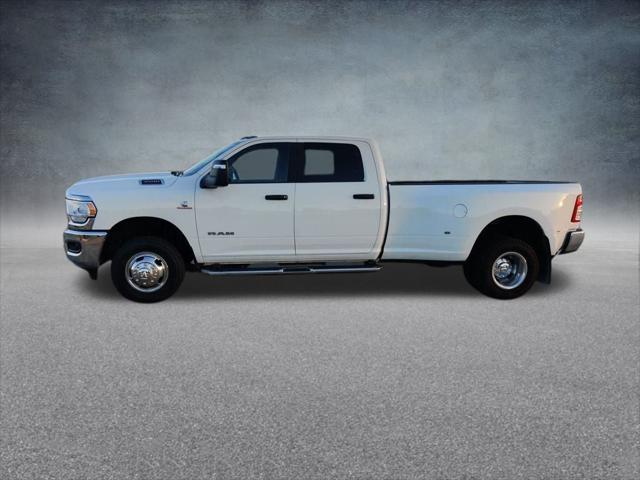 2024 RAM 3500 Big Horn Crew Cab 4x4 8 Box 2024 RAM 3500 Big Horn Crew Cab 4x4 8 Box