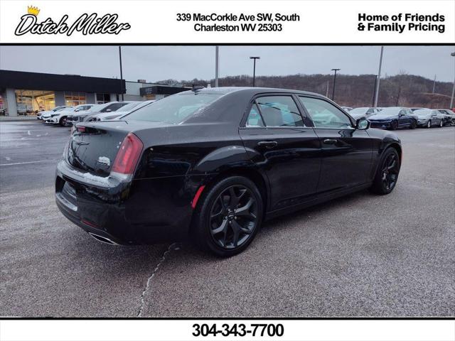 2023 Chrysler 300 300S
