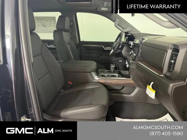 2025 GMC Sierra 1500 2WD Crew Cab Short Box SLT