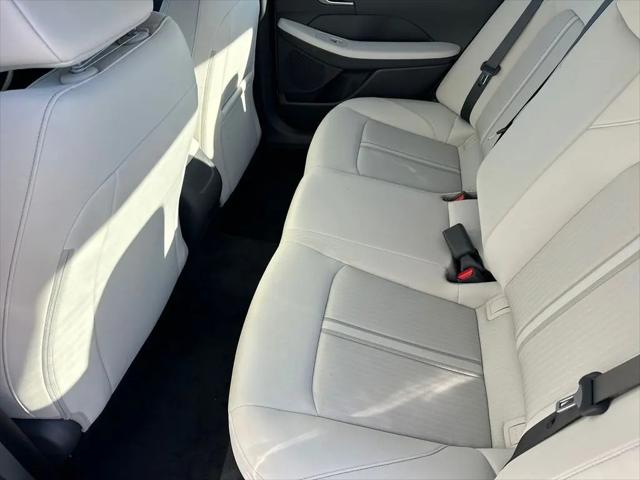 2025 Hyundai Sonata SE