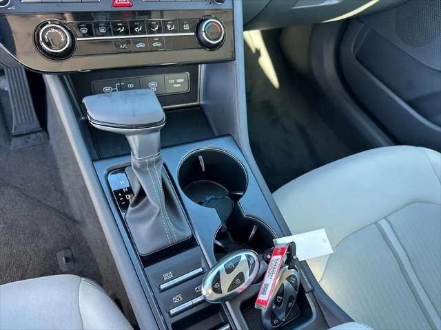 2025 Hyundai Sonata SE