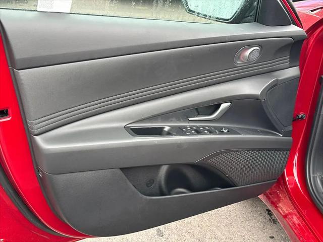 2025 Hyundai Elantra SEL Convenience