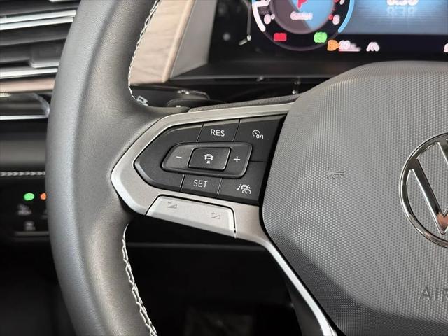 2026 Volkswagen Atlas SE with Technology