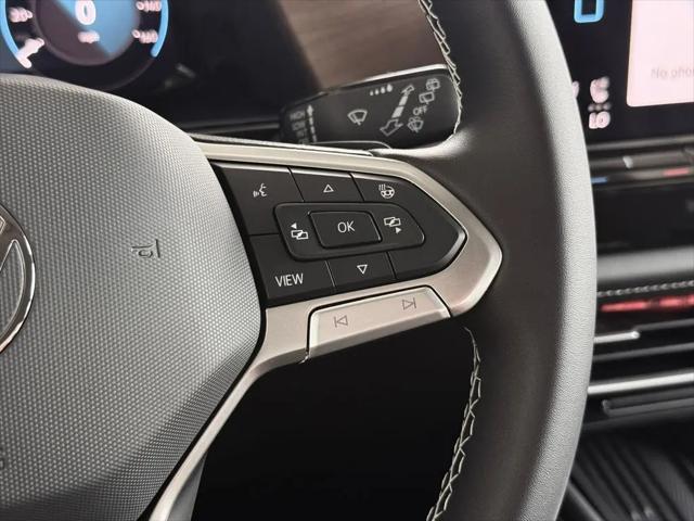 2026 Volkswagen Atlas SE with Technology