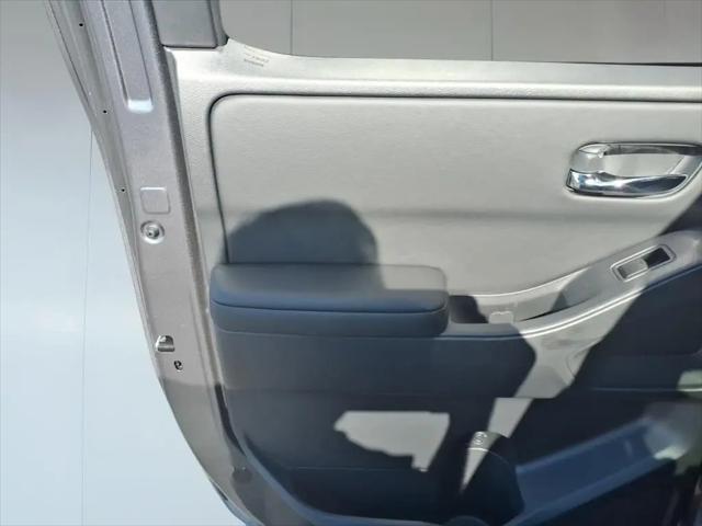 2026 Nissan Frontier Crew Cab SV 4x4