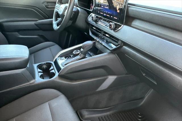 2023 Chevrolet Colorado 4WD Crew Cab Short Box Trail Boss