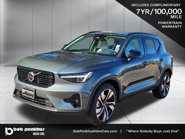 2026 Volvo XC40 Ultra, B5 AWD Gas (mild hybrid), Dark