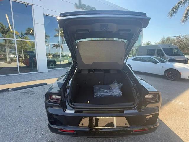 2026 Dodge Charger Daytona 2-Door Scat Pack AWD