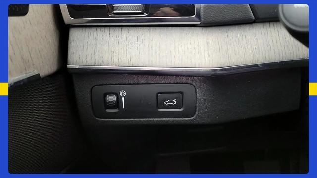 2021 Volvo XC90 T6 Inscription 6 Passenger