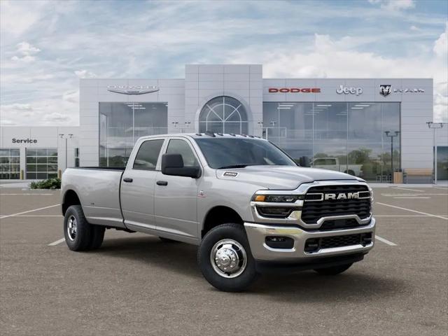 2026 Ram 3500 Tradesman Crew Cab 4x4 8' Box