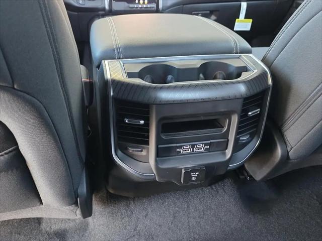 2026 Ram 1500 Big Horn Crew Cab 4x4 5'7" Box