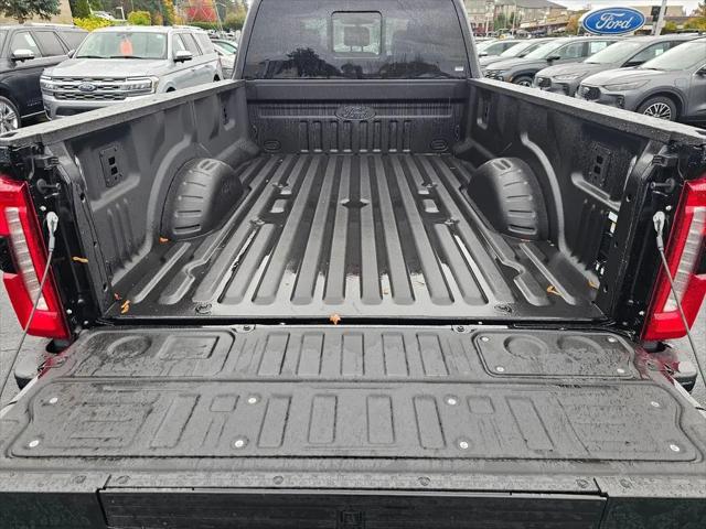 2025 Ford F-350 LARIAT