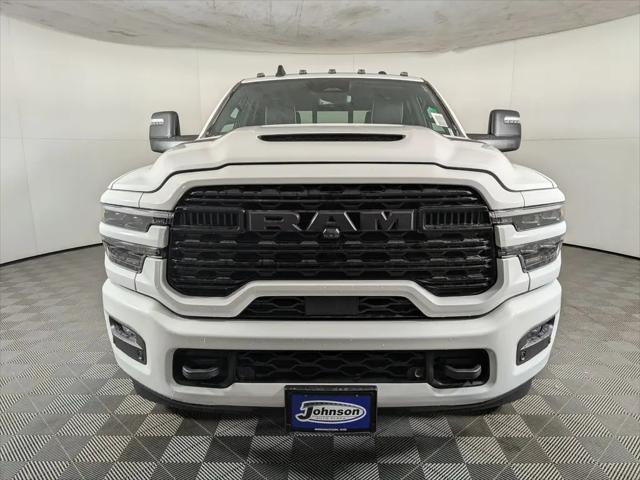 2026 Ram 3500 Limited Crew Cab 4x4 6'4" Box