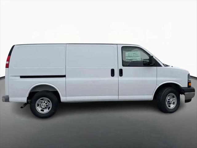 2025 Chevrolet Express Cargo Van RWD 2500 Regular Wheelbase WT