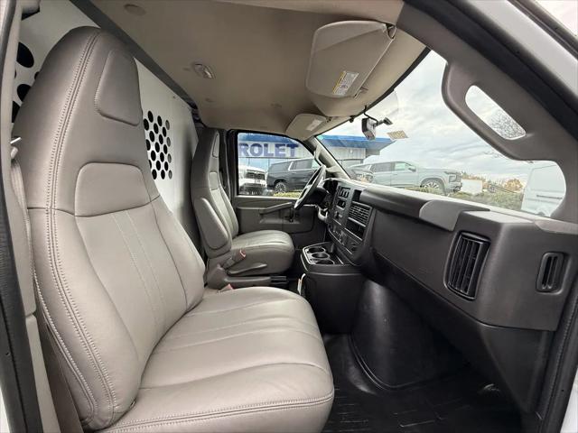 2025 Chevrolet Express Cargo Van RWD 2500 Regular Wheelbase WT