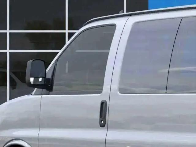 2025 GMC Savana Passenger RWD 3500 Extended Wheelbase LT