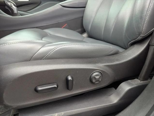 2020 Buick Envision AWD Premium I