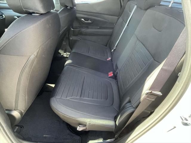 2026 Hyundai Santa Cruz SE