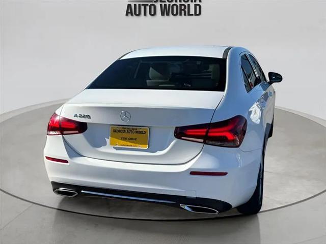 2019 Mercedes-Benz A 220 A 220