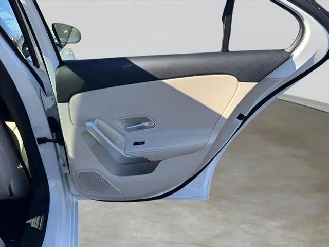 2019 Mercedes-Benz A 220 A 220